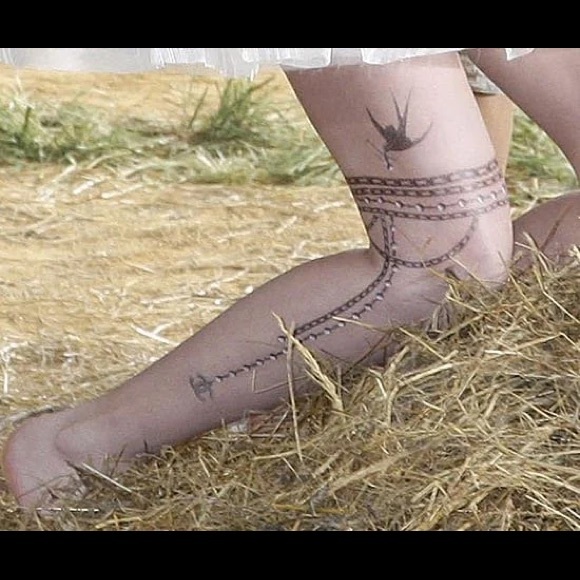 New Authentic Chanel Temporary Tattoos - Picture 9 of 10